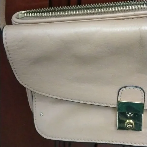 Tory Burch Crossbody   - Picture 12 of 12